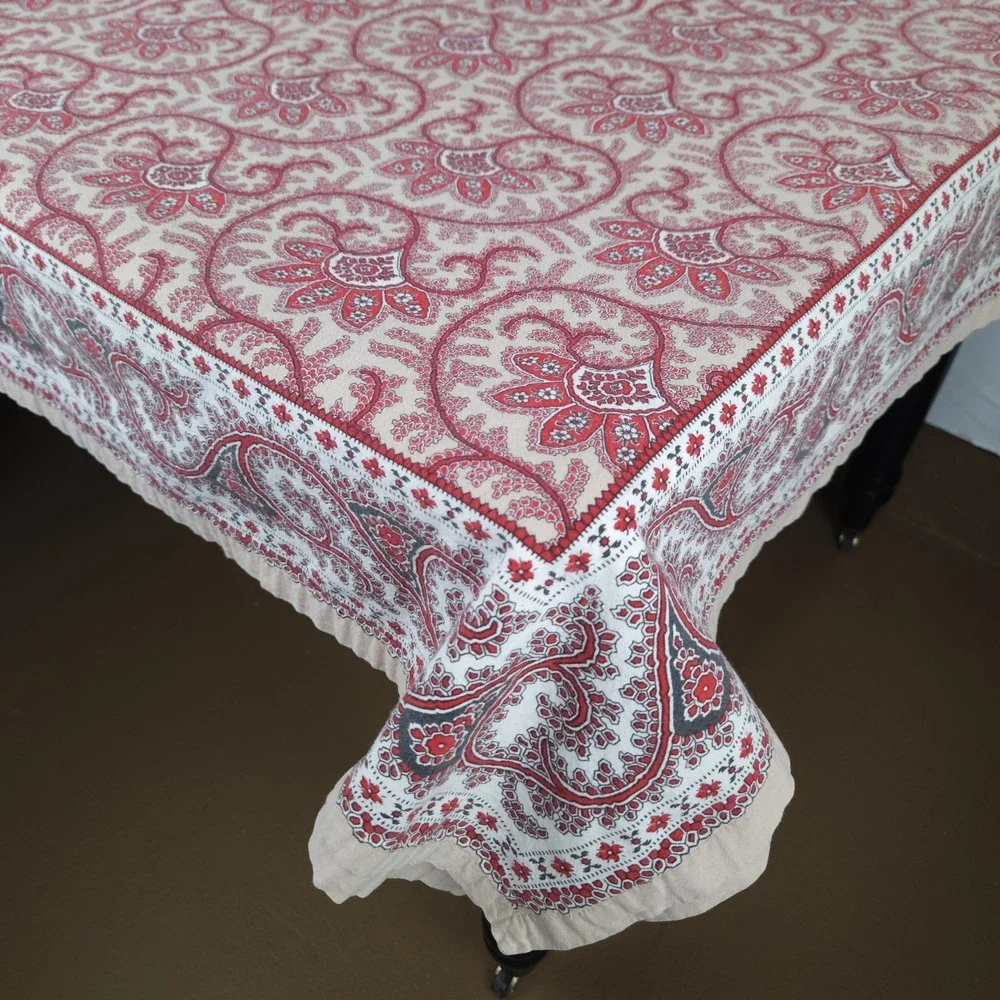 Williams Sonoma Red Floral Block Print Tablecloth Cotton Boho Christmas 70x126